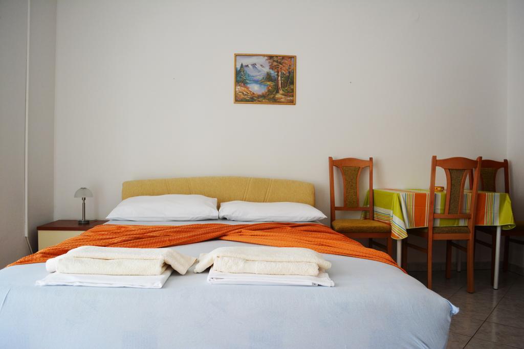 Suz-Ana Lägenhet Trogir Exteriör bild