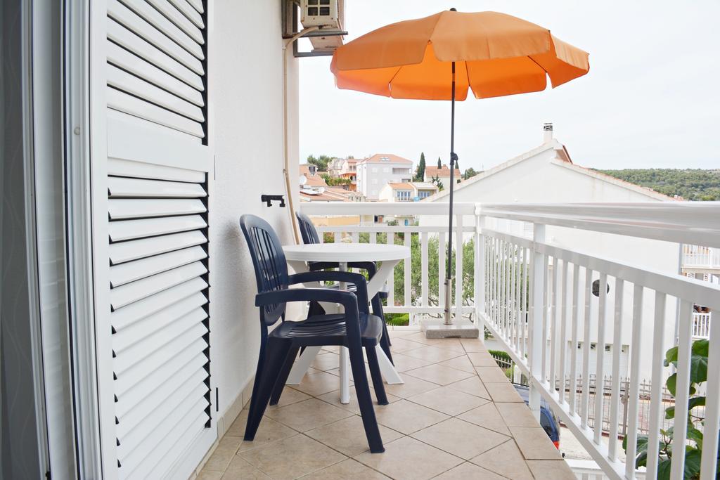 Suz-Ana Lägenhet Trogir Exteriör bild
