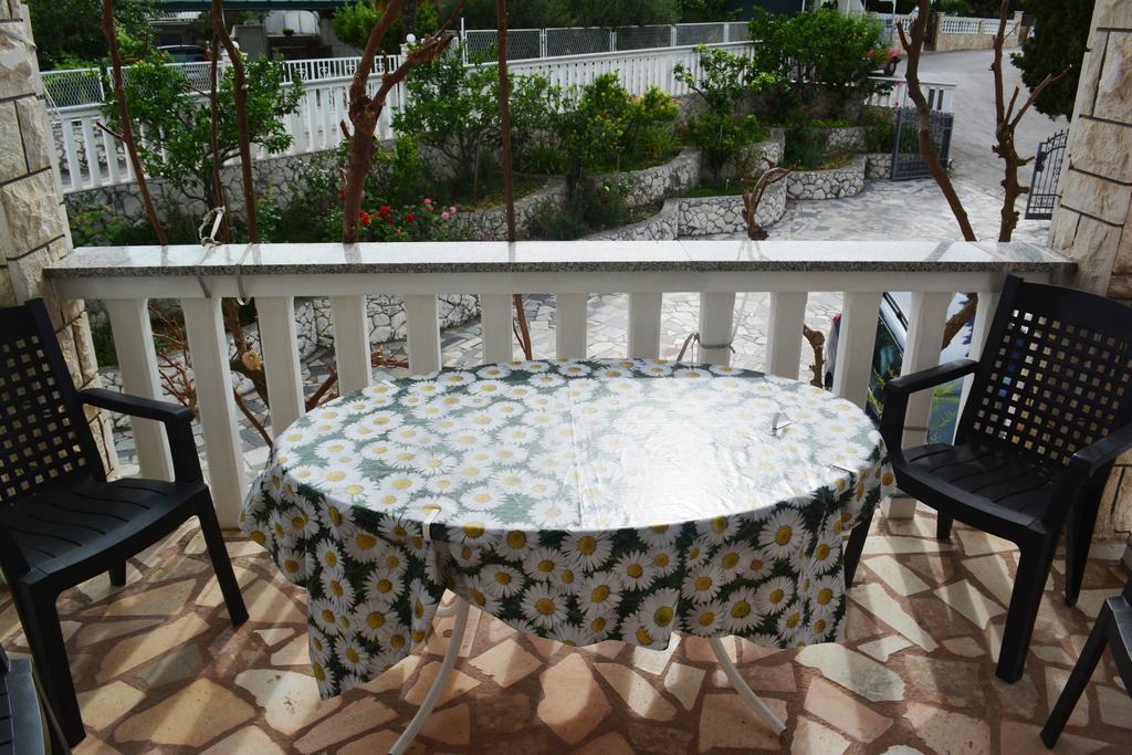 Suz-Ana Lägenhet Trogir Exteriör bild