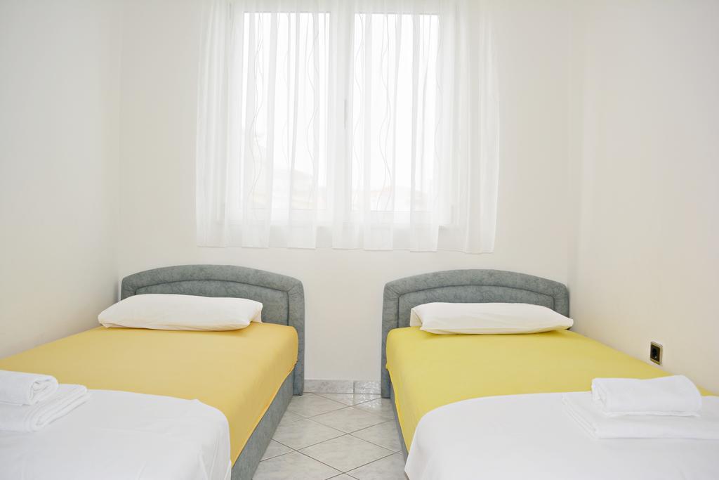Suz-Ana Lägenhet Trogir Exteriör bild