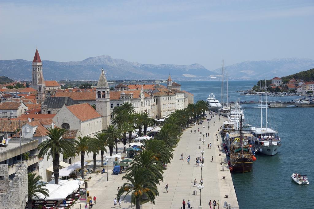 Suz-Ana Lägenhet Trogir Exteriör bild